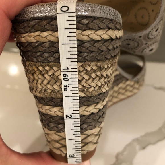 NWOT JOHNSTON & MURPHY Wedge Sandals - Picture 7 of 7